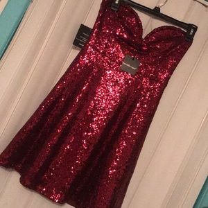 THE PERFECT PARTY DRESS 👗 Red Sparkle Dress.